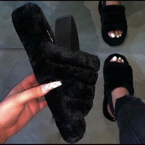 Black furry Slides